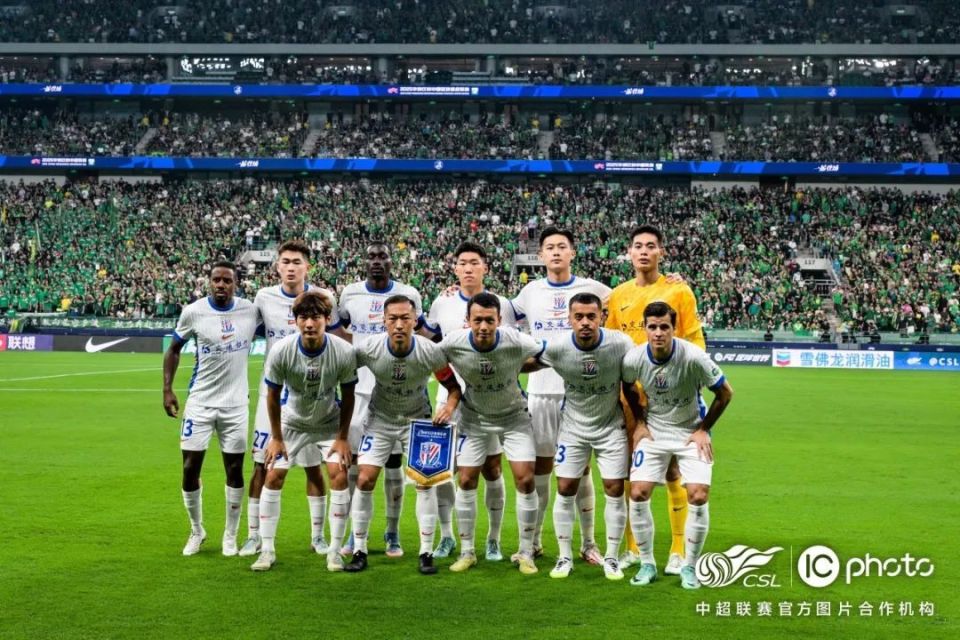中超最佳阵容：吴曦传射助申花登顶新援首秀戴帽(中超最佳新人2020)